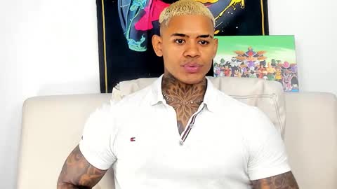 Snapshot of independent_project chatting on 27, 11, 2025 Jacobo online show from 27, 11, 2025