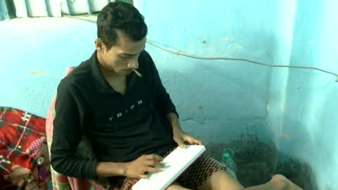 Snapshot of indian_bengali_boy chatting on 3, 10, 2025 Suman Leo online show from 3, 10, 2025