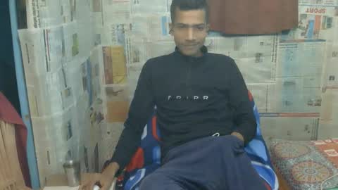 Snapshot of indian_bengali_boy chatting on 22, 12, 2025 Suman Leo online show from 22, 12, 2025