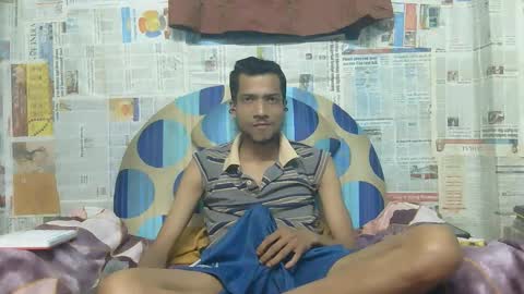 Snapshot of indian_bengali_boy chatting on 31, 1, 2026 Suman Leo online show from 31, 1, 2026