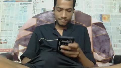 Snapshot of indian_bengali_boy chatting on 5, 2, 2026 Suman Leo online show from 5, 2, 2026
