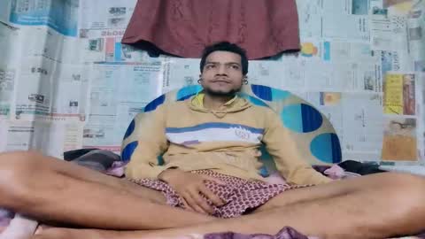 Snapshot of indian_bengali_boy chatting on 6, 2, 2026 Suman Leo online show from 6, 2, 2026