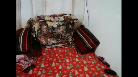 Snapshot of indian_candyxx chatting on 11, 1, 2025 Candy cat online show from 11, 1, 2025