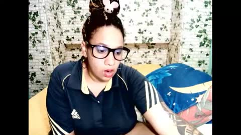 Snapshot of indian_candyxx chatting on 24, 1, 2025 Candy cat online show from 24, 1, 2025
