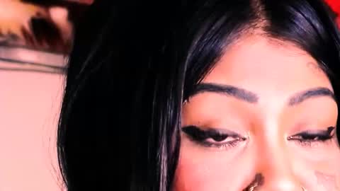 Snapshot of indian_dreamgirl chatting on 29, 9, 2025 Bella Ambrosia online show from 29, 9, 2025