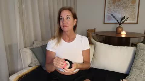 IndianaCooper - Showtimes - Mon-Fri 12pm and 930PM CST SatSun 930pm CST online show from 20, 3, 2026