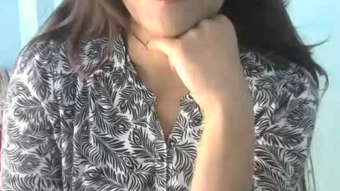 Snapshot of indiananu23 chatting on 8, 3, 2025 indiananu23 online show from 8, 3, 2025