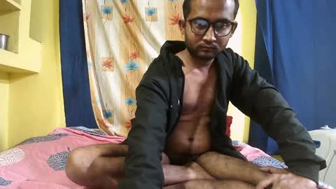 Snapshot of indiancumking chatting on 5, 1, 2025 inindiancumking online show from 5, 1, 2025