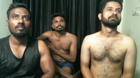 Snapshot of indiandesiguys2023 chatting on 21, 9, 2025 indian guys for you online show from 21, 9, 2025