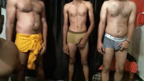 Snapshot of indiandesiguys2023 chatting on 17, 10, 2025 indian guys for you online show from 17, 10, 2025