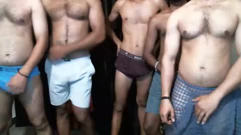 Snapshot of indiandesiguys2023 chatting on 17, 10, 2025 indian guys for you online show from 17, 10, 2025