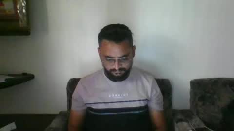 Indian lover online show from 2, 1, 2025