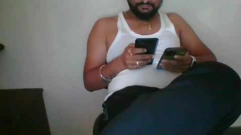 Indian lover online show from 18, 1, 2025