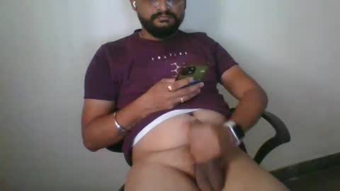 Indian lover online show from 28, 1, 2025
