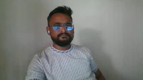 Indian lover online show from 1, 2, 2025