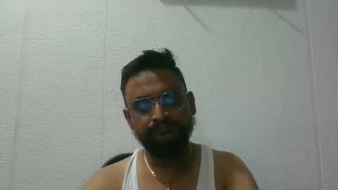 Indian lover online show from 1, 10, 2025