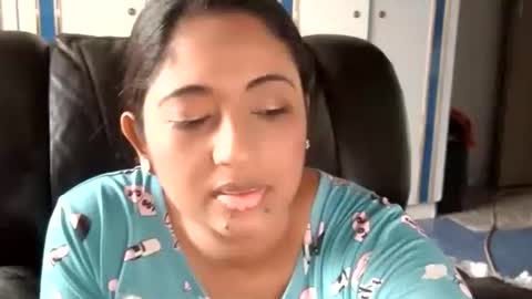 Indianpalgal69 online show from 10, 10, 2025