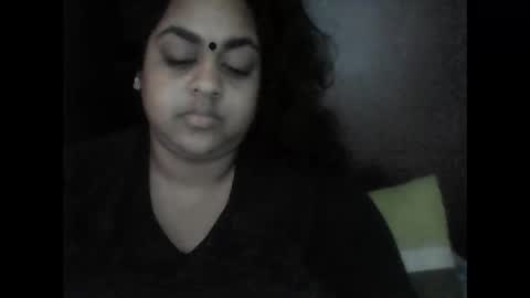 indianpooja1027 online show from 17, 9, 2025
