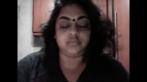 indianpooja1027 online show from 28, 10, 2025