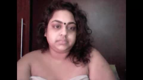 indianpooja1027 online show from 18, 2, 2026