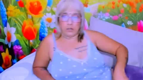 Snapshot of indianroxy27 chatting on 2, 7, 2026 indianroxy27 online show from 2, 7, 2026