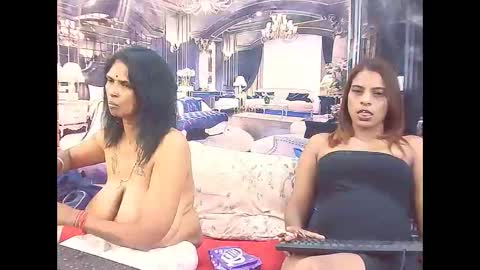 indiansexyass4u2luv online show from 16, 2, 2026