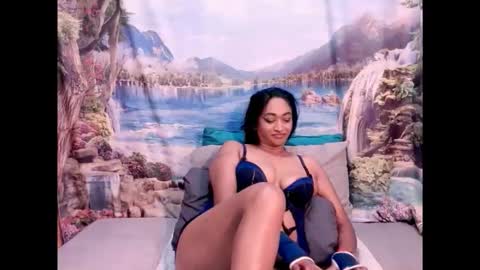 Snapshot of indianspicy69 chatting on 8, 11, 2025 Shreya online show from 8, 11, 2025