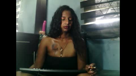 Snapshot of indiantina01 chatting on 5, 12, 2024 tina online show from 5, 12, 2024