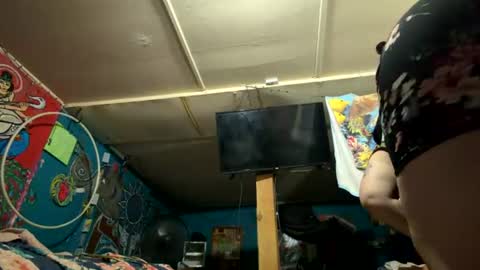Snapshot of indie_blue chatting on 1, 8, 2026 indie_blue online show from 1, 8, 2026