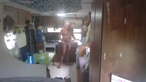 indieapenut online show from 12, 4, 2026