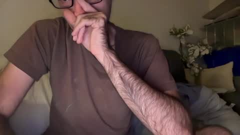 Snapshot of indiscriminator chatting on 9, 12, 2024 just1dude online show from 9, 12, 2024