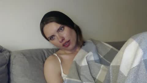 Snapshot of infinitiq45 chatting on 13, 4, 2026 Sweet girl online show from 13, 4, 2026