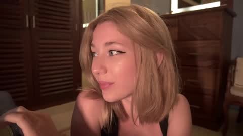 Snapshot of infinitysoul_ chatting on 4, 3, 2025 Alexa.. Inst Fansly infinitysoul online show from 4, 3, 2025