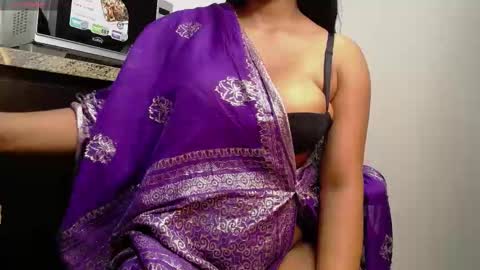 Snapshot of iniyalaboni chatting on 19, 2, 2026 Iniya online show from 19, 2, 2026