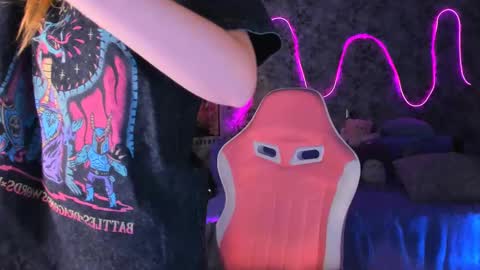 Snapshot of inma_lewdness chatting on 9, 2, 2025 Grace online show from 9, 2, 2025