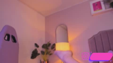 Innana  online show from 24, 2, 2025