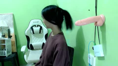 Reign online show from 5, 2, 2026