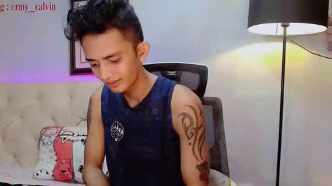 Snapshot of innocent_twinkxx chatting on 22, 12, 2024 calvin online show from 22, 12, 2024