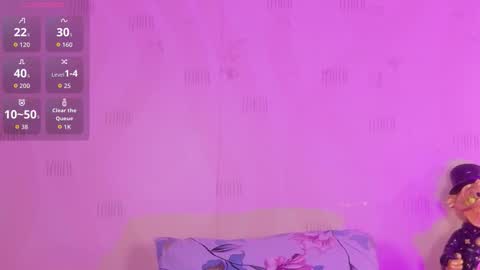 innocenthazel online show from 18, 2, 2026