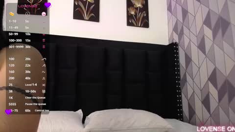 Snapshot of innocentlady_ chatting on 11, 3, 2025 SELENA online show from 11, 3, 2025