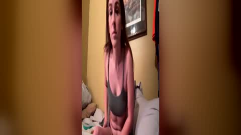 Snapshot of innocentlilsarah chatting on 16, 6, 2026 innocentlilsarah online show from 16, 6, 2026