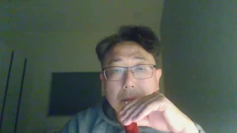 insuclee197641 online show from 9, 4, 2026