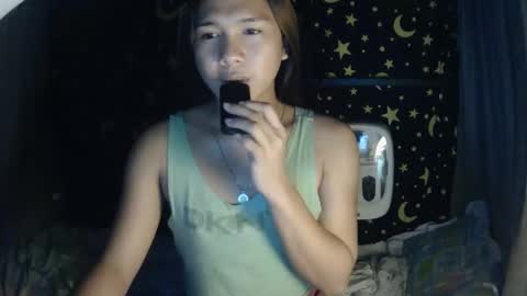 Snapshot of insulting_whoreifica chatting on 5, 1, 2025 MAXINE online show from 5, 1, 2025