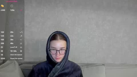 Snapshot of internetsexplorer chatting on 18, 1, 2026 Bernadette Join online show from 18, 1, 2026