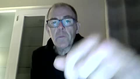 Snapshot of inthemood63 chatting on 5, 10, 2025 inthemood63 online show from 5, 10, 2025