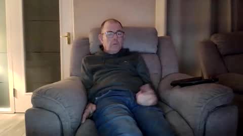 Snapshot of inthemood63 chatting on 30, 10, 2025 inthemood63 online show from 30, 10, 2025