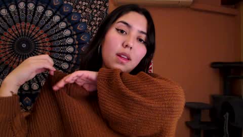 Snapshot of intimatetales chatting on 20, 12, 2024 Africa online show from 20, 12, 2024