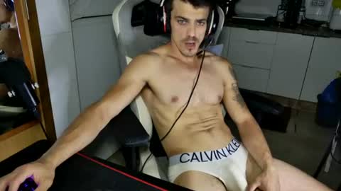 Snapshot of ipaulsoy chatting on 9, 7, 2026 Paul online show from 9, 7, 2026