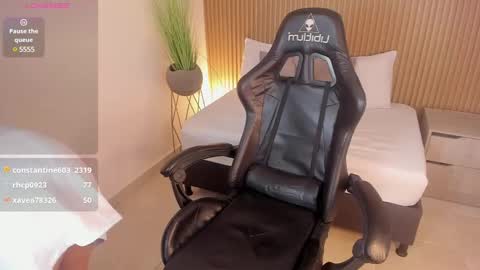 Snapshot of irantzu_hank chatting on 28, 12, 2024 Irantzu online show from 28, 12, 2024