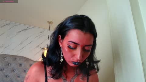 iris_77 online show from 10, 10, 2025